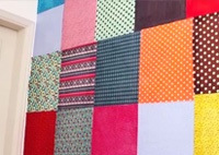 Patchwork de tecido na parede